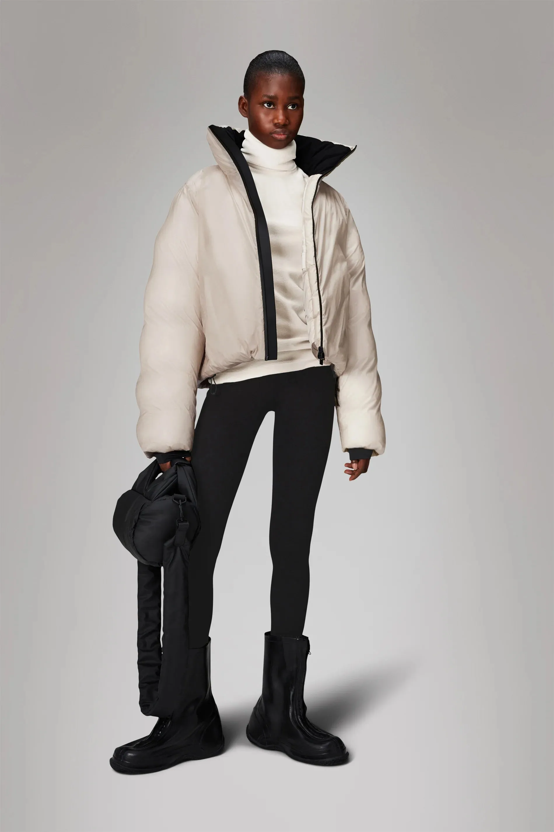 Kevo Short Puffer Jacket - Dune