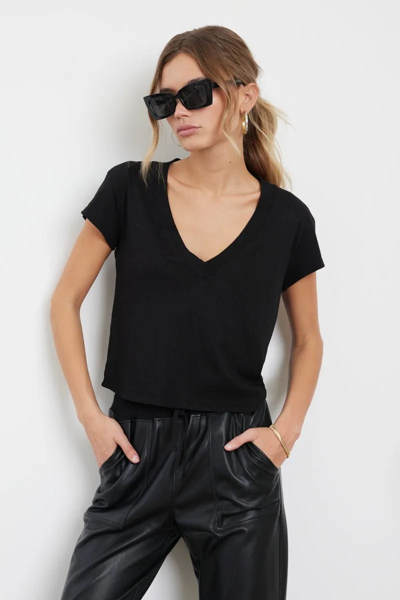SURI ORGANIC DEEP V CAP SLEEVE TEE