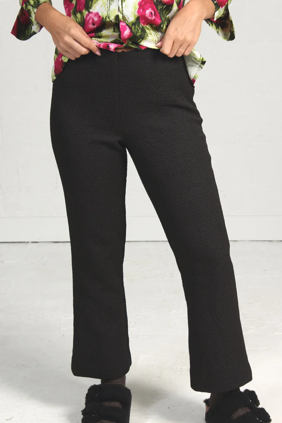 Textured Black Tess Pant - unlined - only xsm left!